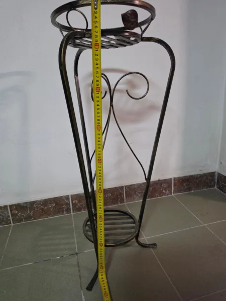 Kwietnik metalowy