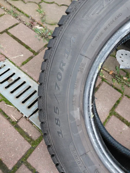 Sprzedam opony zimowe 185/70 R14