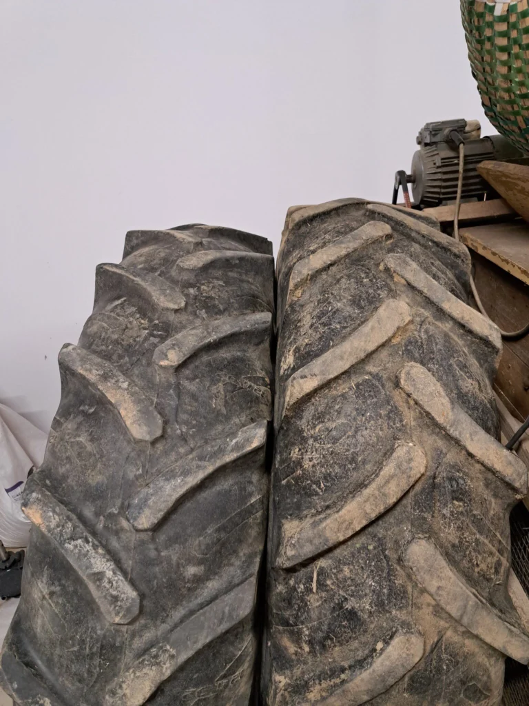 Opony 12.4 32 Kormoran LandPro Massey Ferguson Ursus
