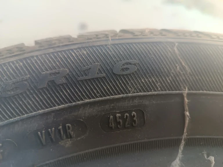 Opony zimowe 205/55 r16