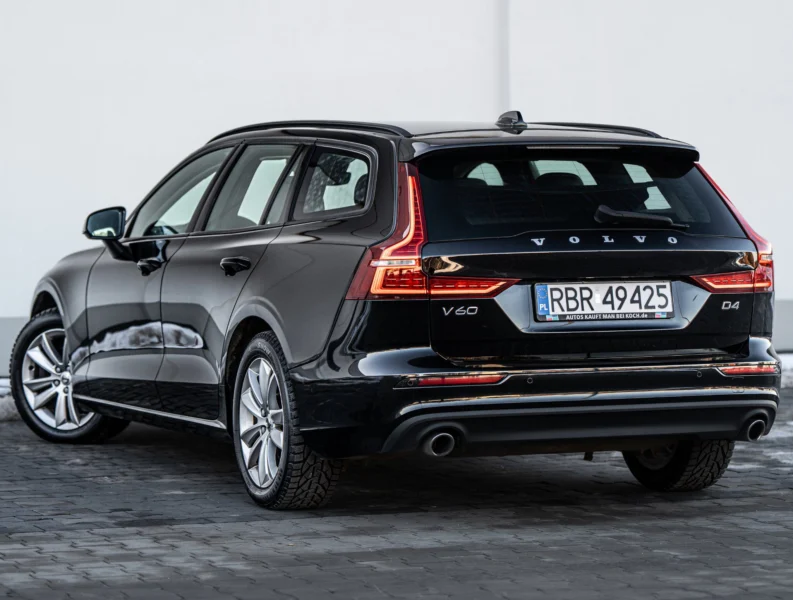 Volvo V60 II 2.0 D4 190KM 2019r BDB Rej PL Sanok