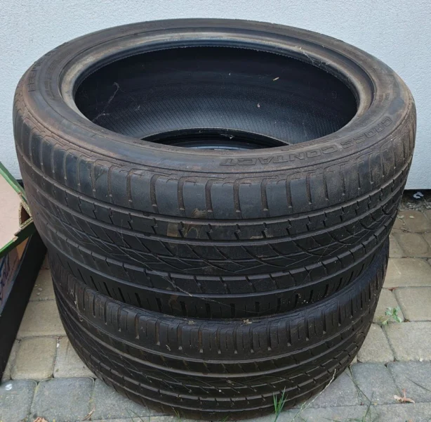 Opony letnie Continental CrossContact 295/40 R21 – 2 szt.