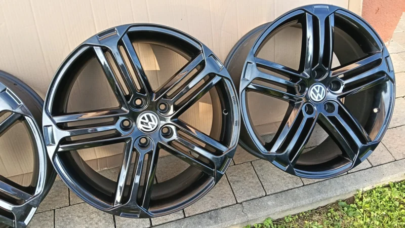 Alufelgi R-line Talladega R18 5x112 do VW