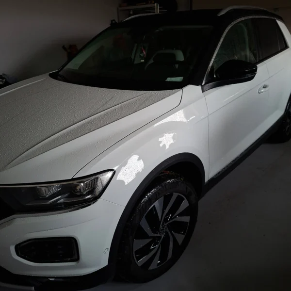 VOLKSWAGEN T ROC