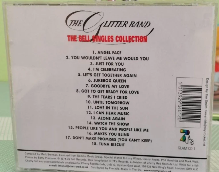 CD THE GLITTER BAND-The Bell Singles Collection. UK Glam Rock.