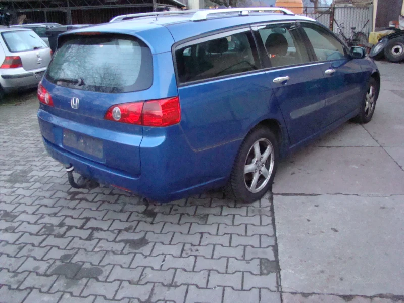 Honda Accord VII 2.0 i-VTEC 155 KM (benzyna, klimatyzacja)- 2003