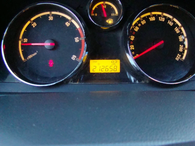 Opel Antara 4x4 2.0 CDTI 150 KM SUV (diesel, 6-bieg., klimatyzacja aut.) - 2006 r.