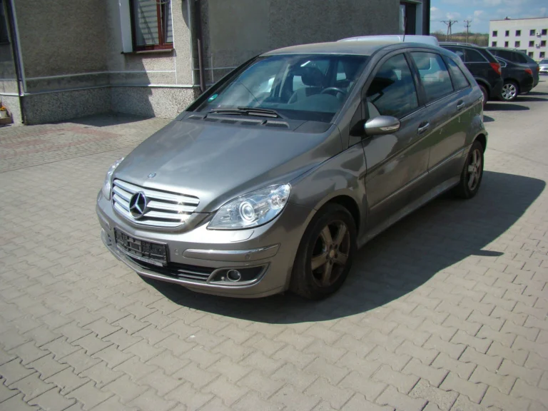 Mercedes B-200 2.0 CDI 140 KM (diesel, klimatyzacja, 6-bieg.) - 2008 r.