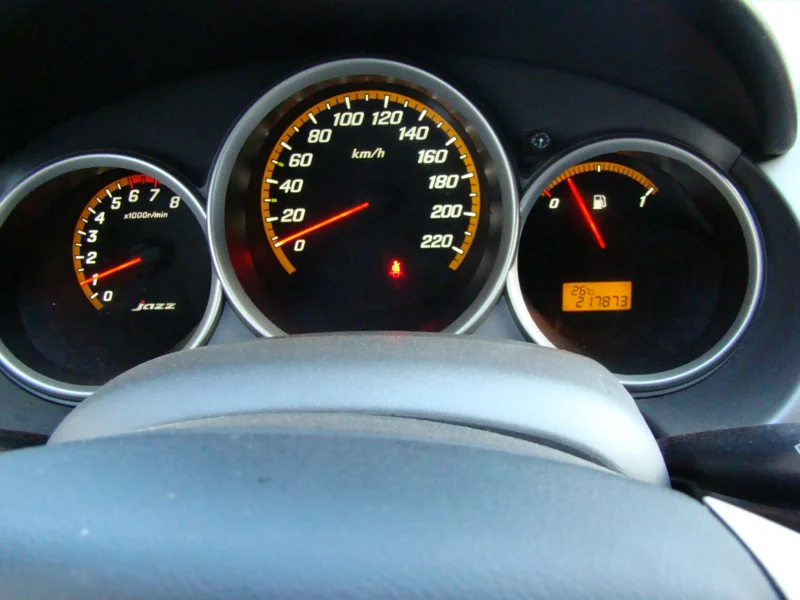 Honda Jazz II 1.3 16V 83 KM (benzyna, klimatyzacja aut. ) - 2006 r.