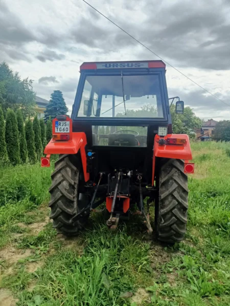 Ciągnik URSUS 2812