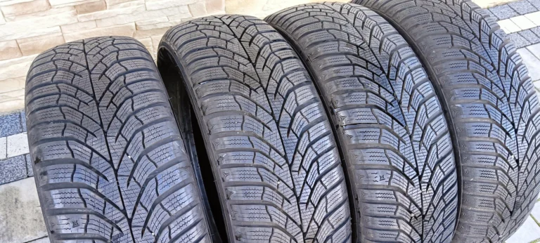 235/55r18 KUMHO winter , 4 opony zimowe 18 cali , 8mm , 2024 rok