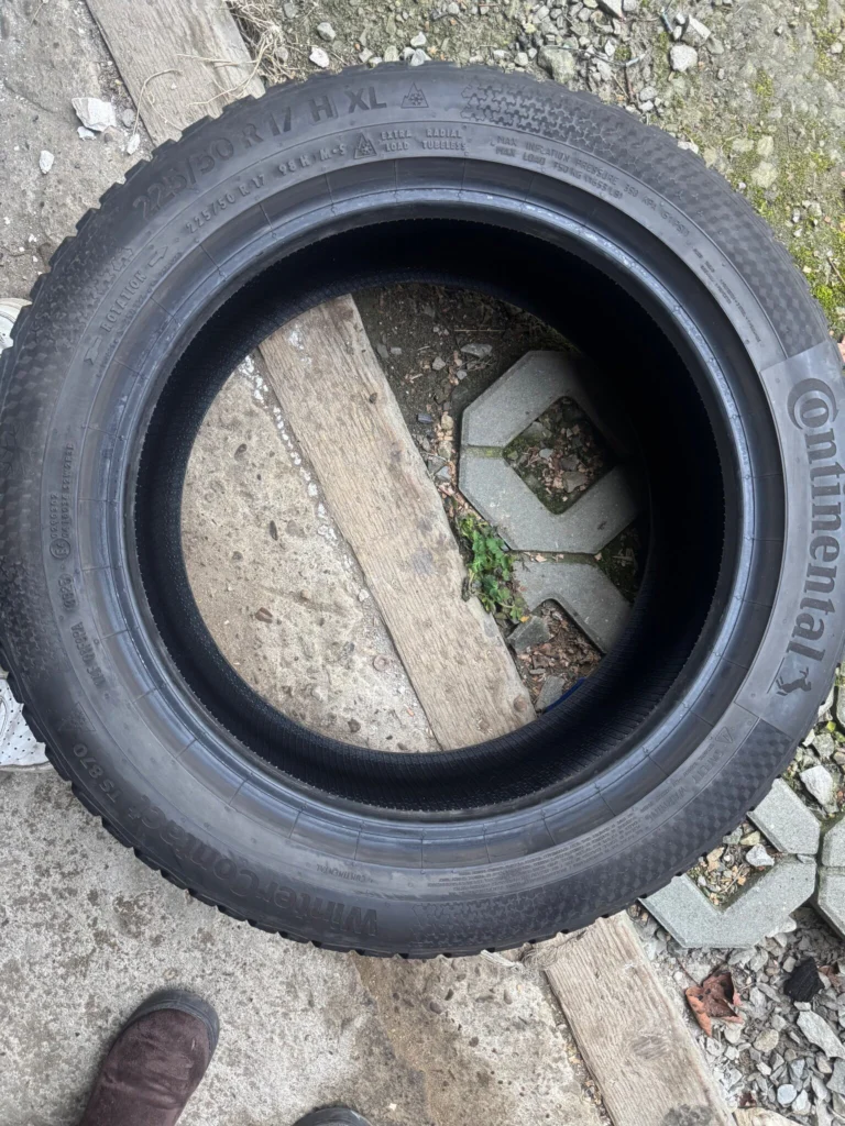 Opony zimowe continental Winter Contact 225/50R17