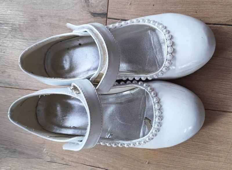 Alba Komunijna dla dziewczynki, 2x buty, torebka, wianek komplet