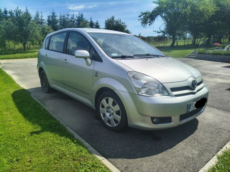 Toyota Corolla Verso 2005