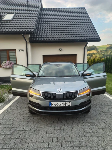 ŠKODA KAROQ 1.6 TDI – 2018 – AUTOMAT