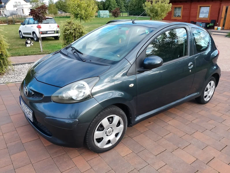 TOYOTA AYGO AUTOMAT