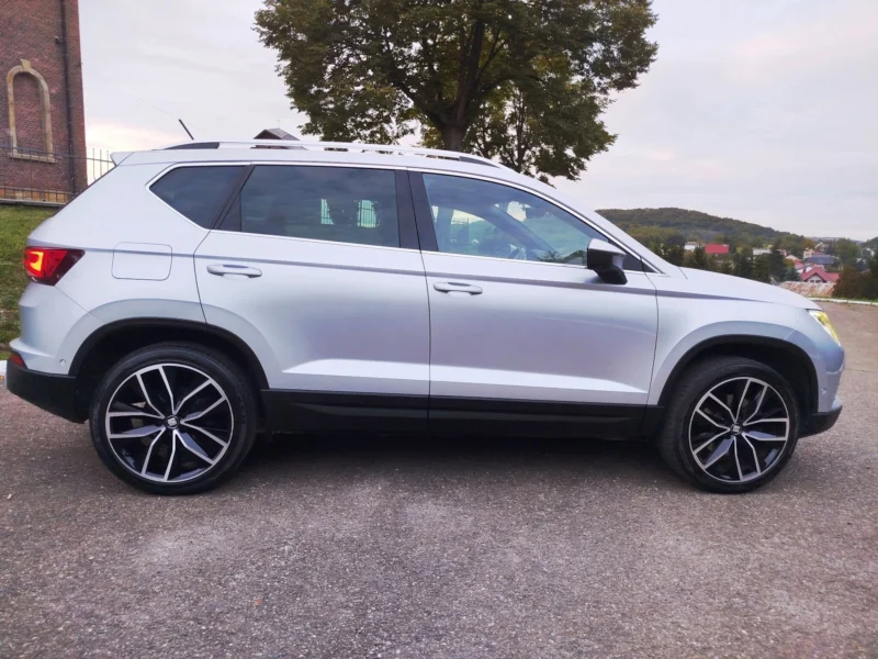SEAT ATECA 4X4 2,0tdi 150KM , pełne wyposaz , skóra , 4x4 , navi , hak , SAM PARKUJE , 2017