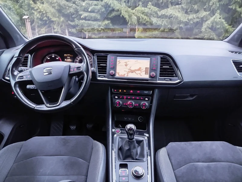 SEAT ATECA 4X4 2,0tdi 150KM , pełne wyposaz , skóra , 4x4 , navi , hak , SAM PARKUJE , 2017