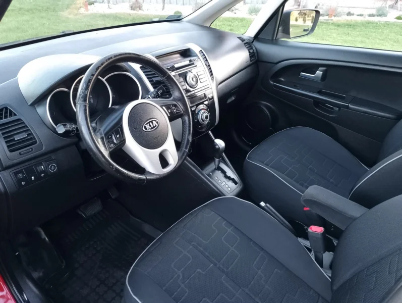 KIA VENGA AUTOMAT + GAZ