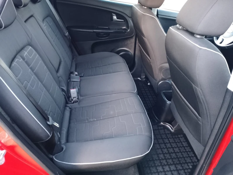 KIA VENGA AUTOMAT + GAZ