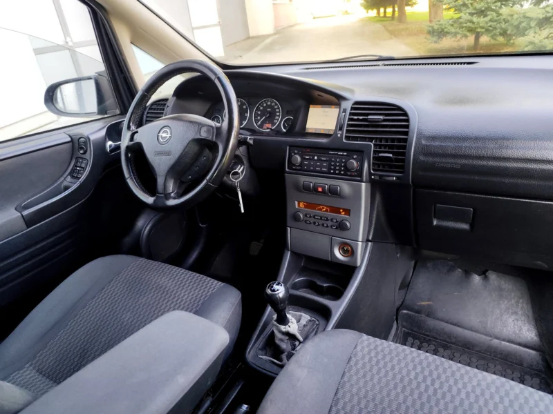 Opel Zafira 2.0 DTI 2004Rok 7 Osobowa