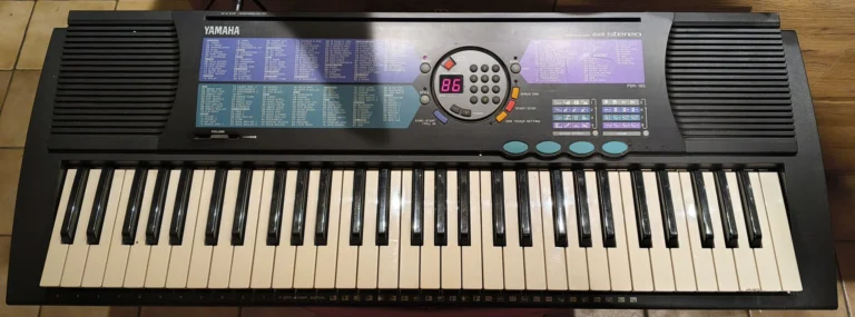 Yamaha PSR-185 keyboard