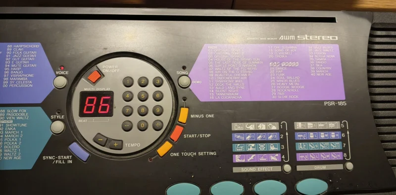 Yamaha PSR-185 keyboard