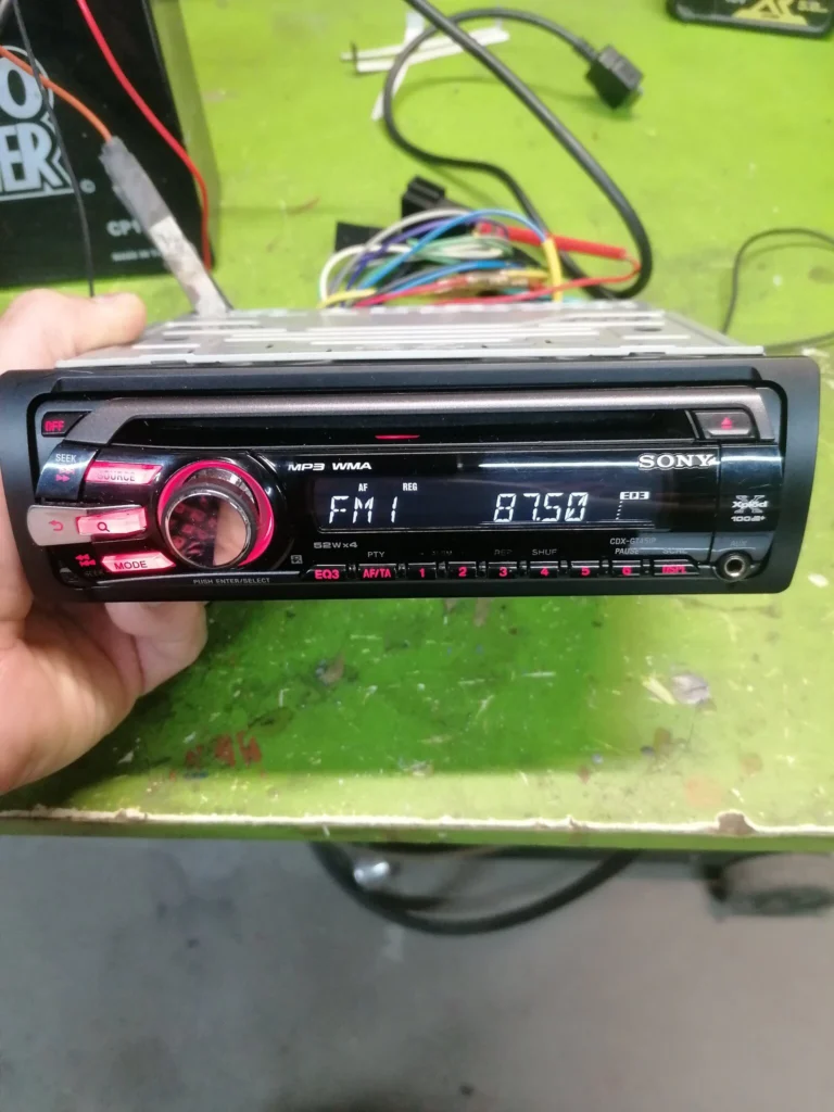 Radio samochodowe Sony