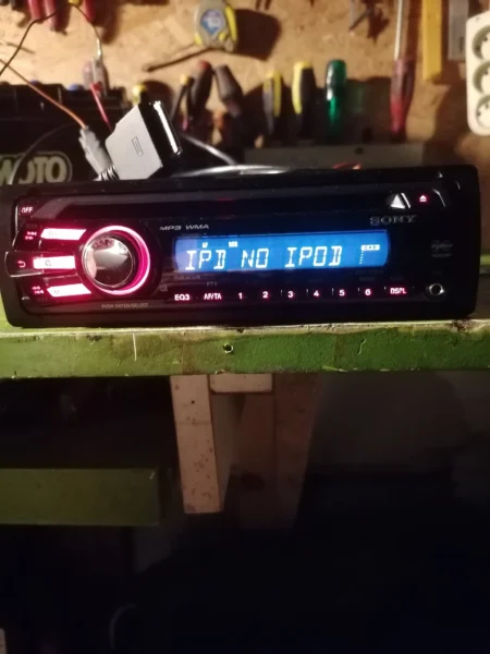 Radio samochodowe Sony