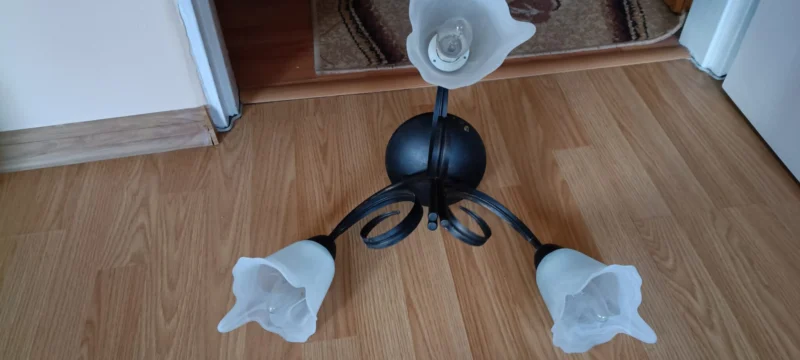 Sprzedam lampę sufitową