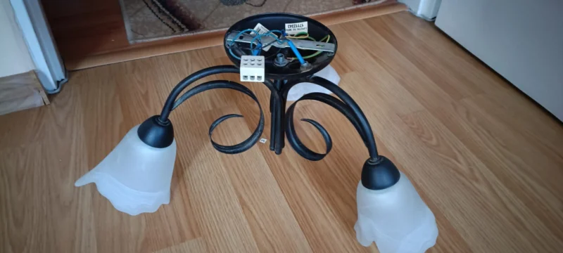 Sprzedam lampę sufitową