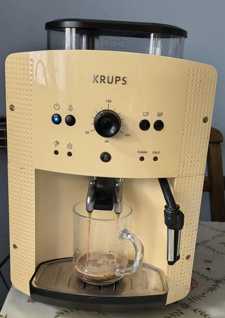 Ekspres automatyczny KRUPS EA81