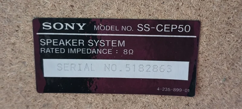 Wieża Sony CMT-EP50 z głośnikami CD, kaseta, radiem