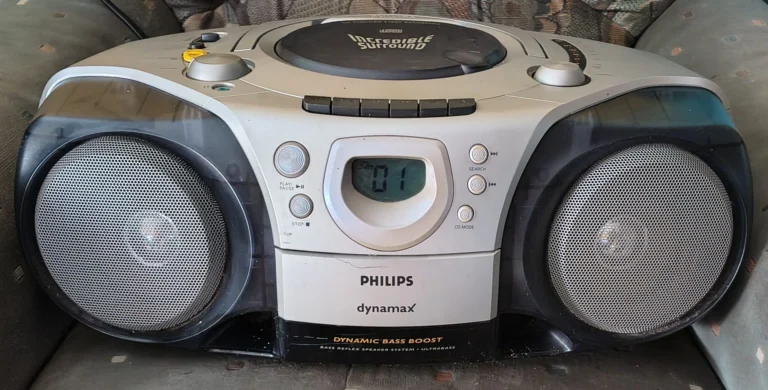 Radiomagnetofon CD Philips Dynamax Boombox