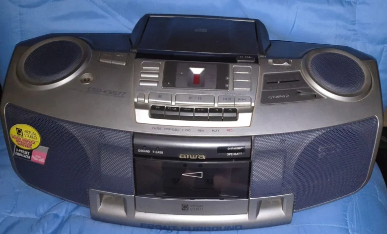 Aiwa Radio Cassette CD CSD-ES577