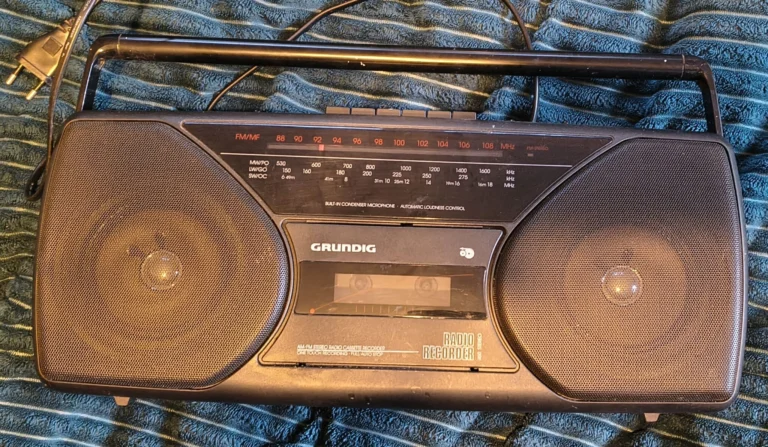 Radio GRUNDING