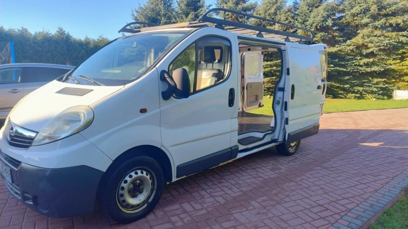 OPEL VIVARO