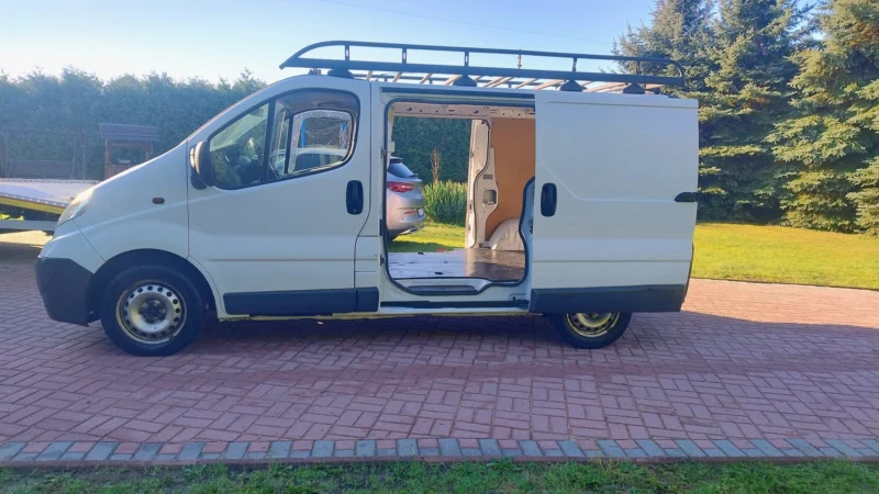 OPEL VIVARO