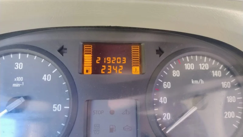 OPEL VIVARO