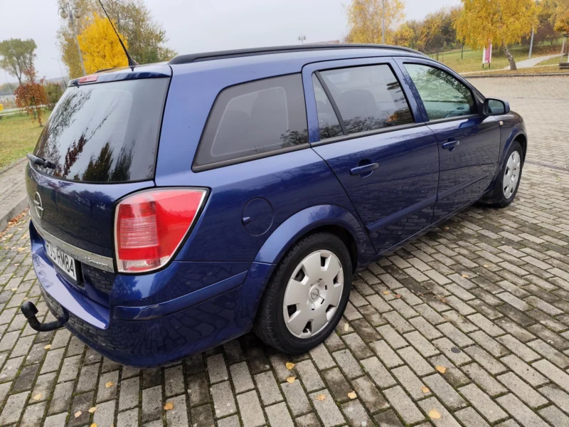 Opel Astra H 1.6 2004 Rok