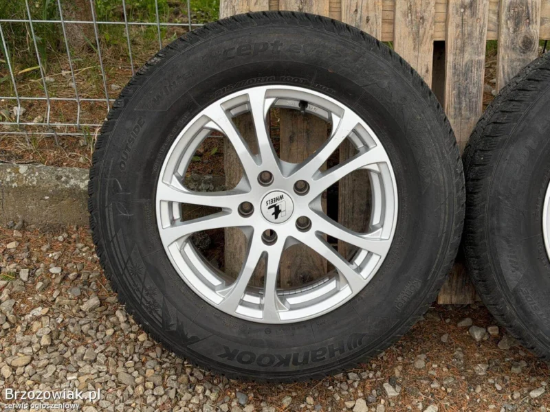 Koła 5x114,3 R16 itWheels ET45 6,5J 74,1 mm + 215/70 Hankook 2019 r. 5,5/6 mm