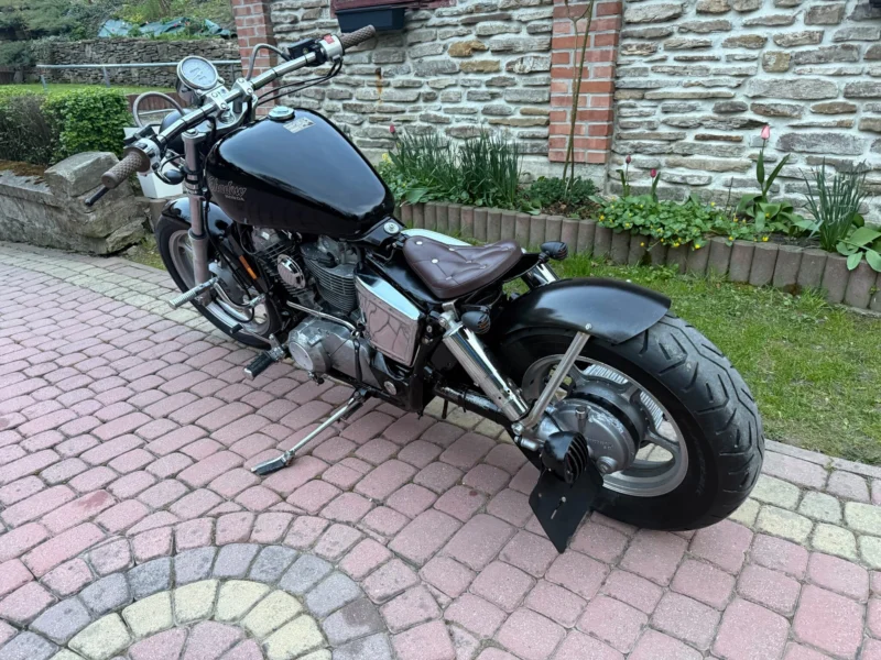 Honda Shadow VT 1100 BOBBER