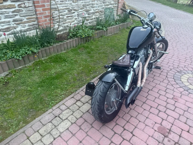 Honda Shadow VT 1100 BOBBER