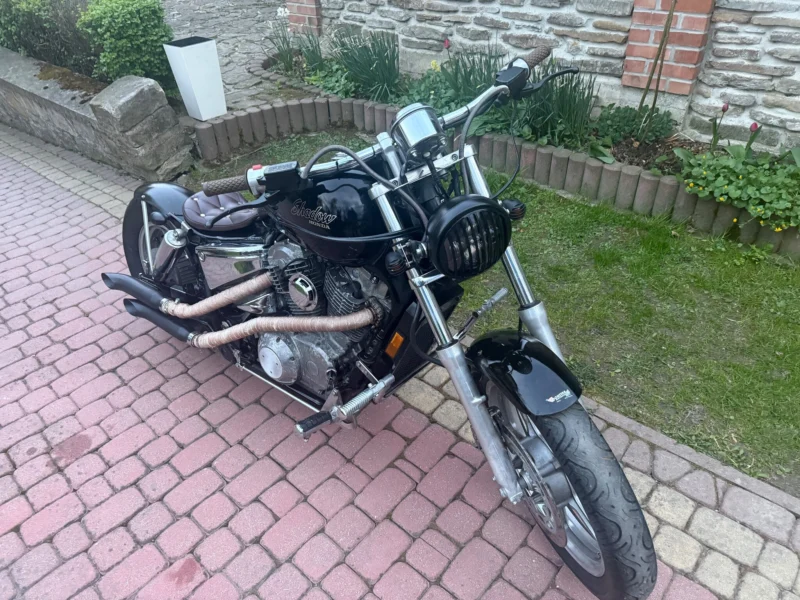 Honda Shadow VT 1100 BOBBER