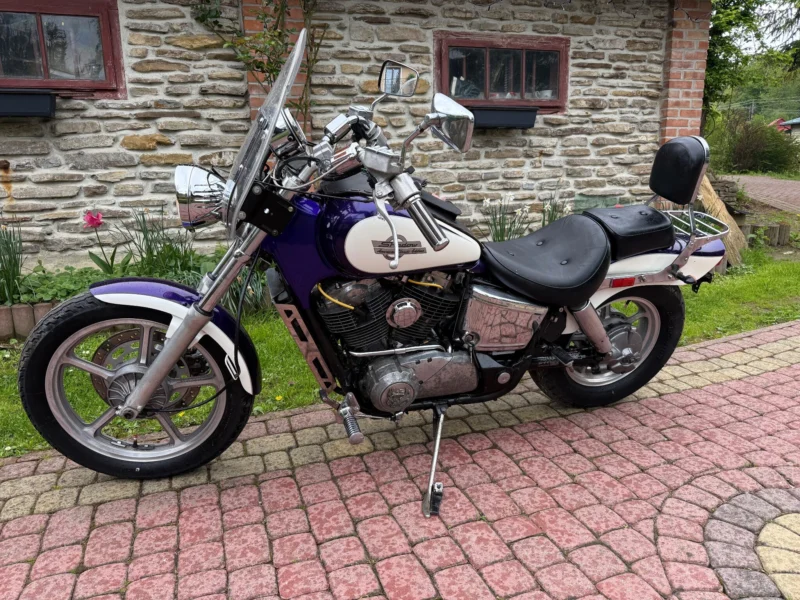 Honda Shadow VT 1100