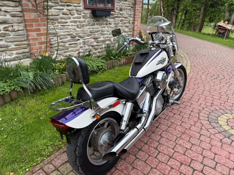 Honda Shadow VT 1100