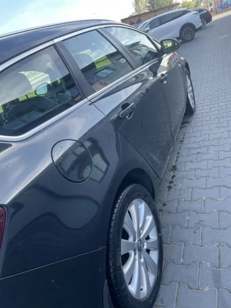 Opel Astra J kombi