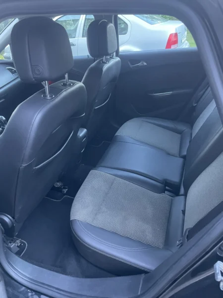 Opel Astra J kombi