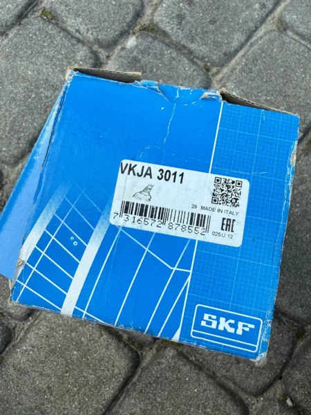 Przegub półosi przód SKF VKJA 3011