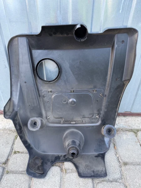 Pokrywa Silnika do Audi A3 8L 1.9 TDI